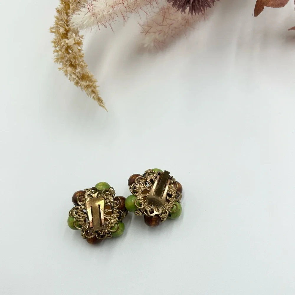 Vintage Wooden Stone Beads Earrings Clip on